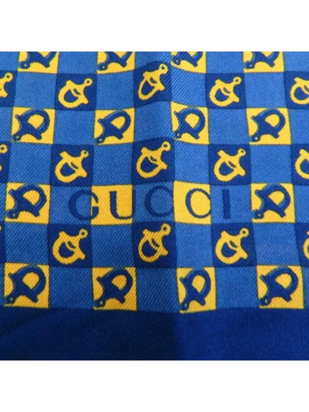 Auth Gucci Handkerchief Scarf #293949G83B